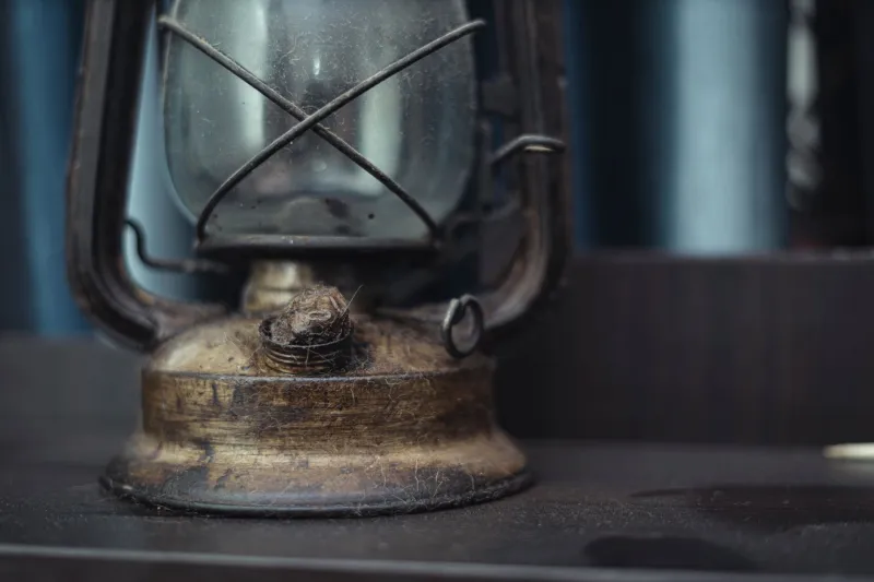 The Object That Grows With You: On the Living Quality of Things Made by Hand
